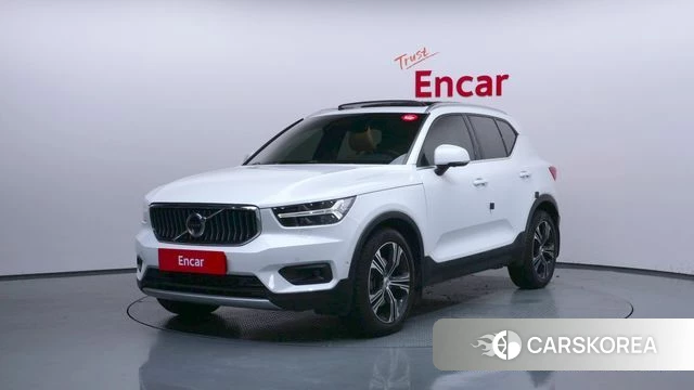 Volvo XC40 2020 Белый из Кореи