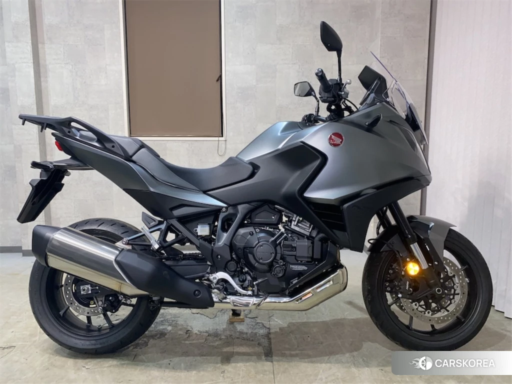 Проданный Honda NT1100 2023 из Японии, фото 2