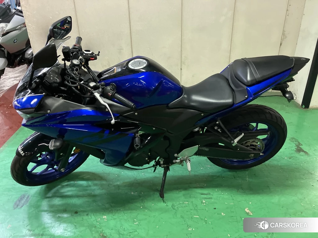 Проданный Yamaha YZF-R3 2018 из Японии