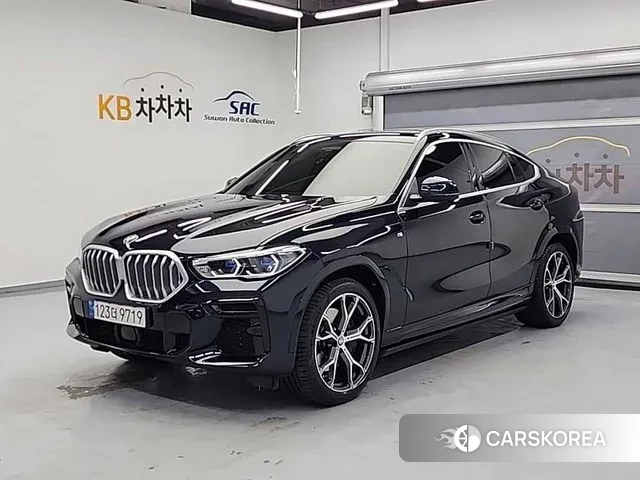 BMW X6 (G06) 2022 Черный из Кореи