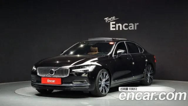 Volvo S90 2024 Черный из Кореи