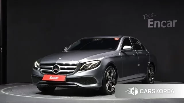 Mercedes-Benz E-Class W213 2019 Серый из Кореи