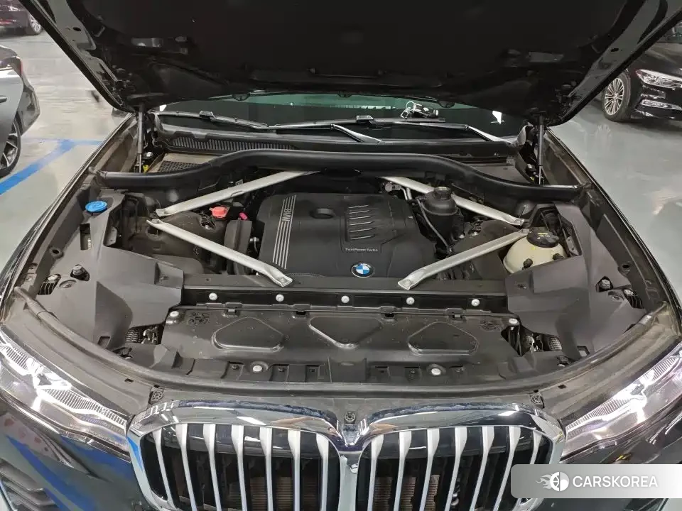 BMW X7 2020 Черный из Китая