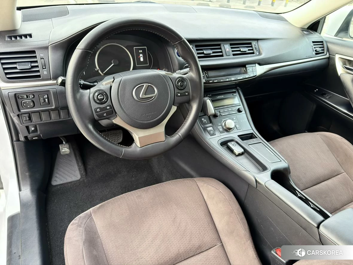 Lexus CT 2020 Белый из Китая
