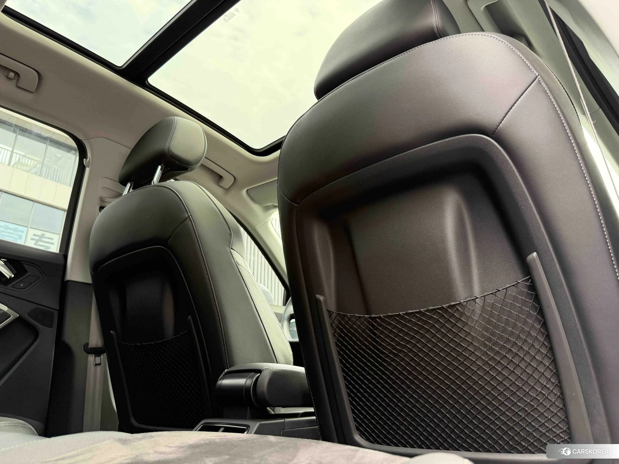 Audi Q3 2021 Белый из Китая