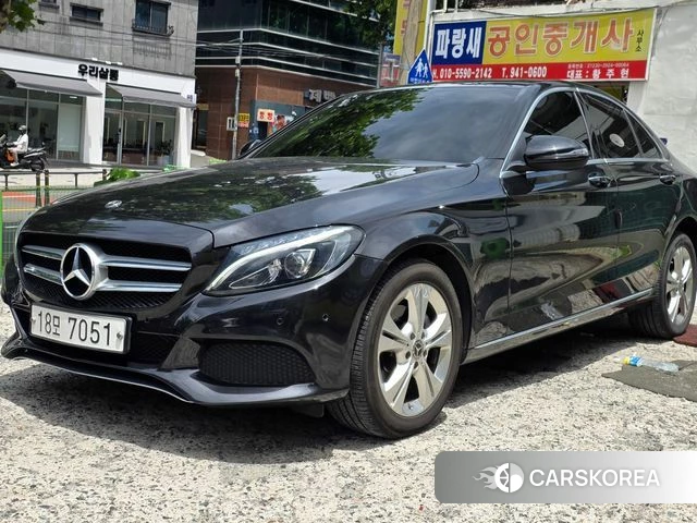 Mercedes-Benz C-Class W205 2018 Черный из Кореи
