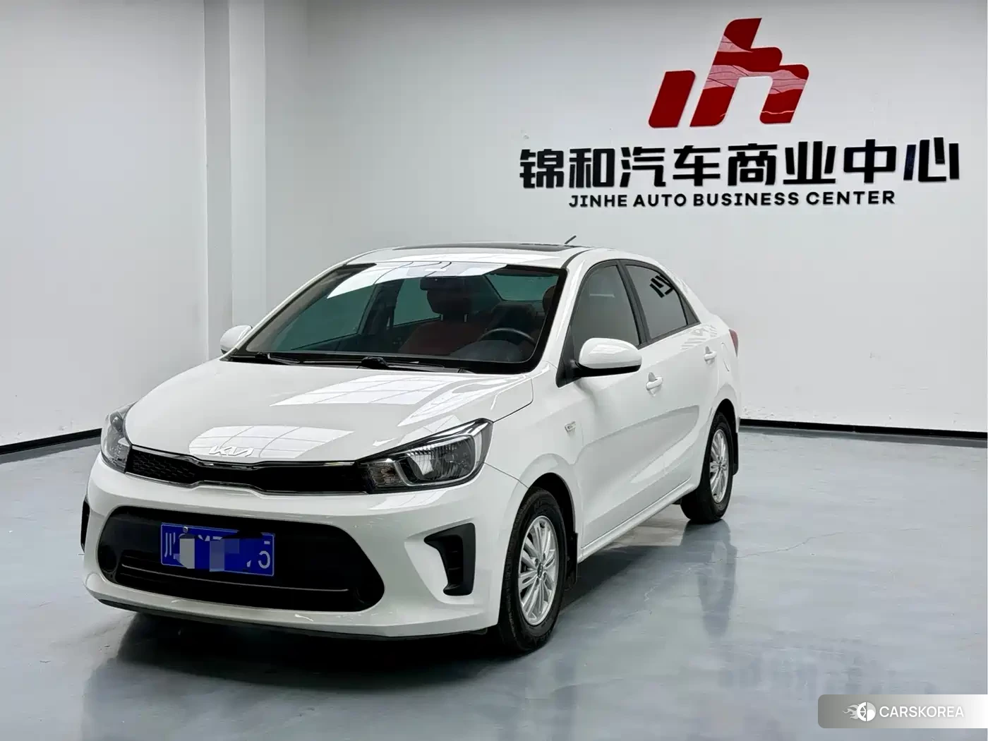 Kia Huanchi 2021 Белый из Китая