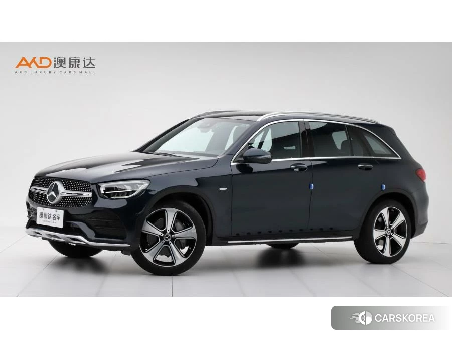 Mercedes-Benz GLC 2022 Зеленый из Китая