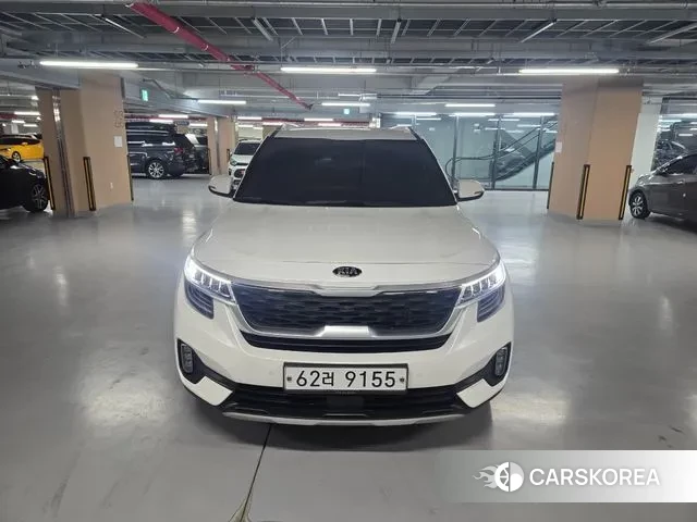 Kia Seltos 2019 Белый из Кореи