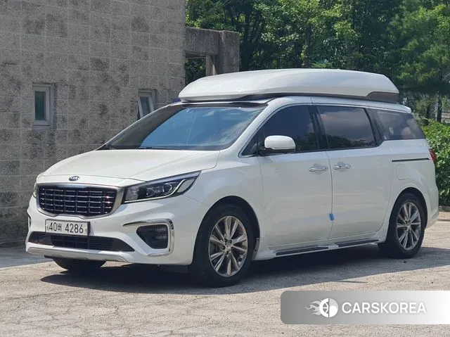 Kia The New Carnival 2018 Белый из Кореи