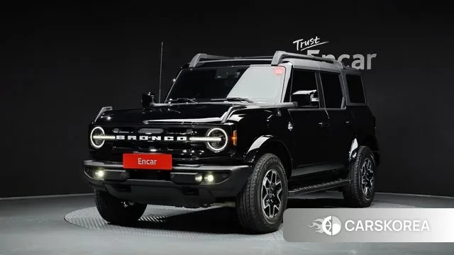 Ford Bronco 6th Generation 2023 Черный из Кореи