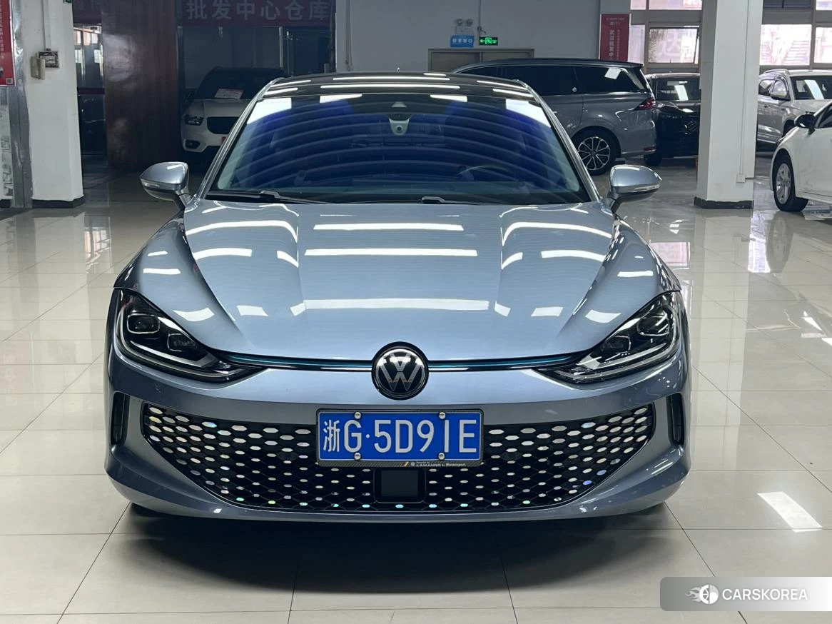 Volkswagen Lingdu 2022 Синий из Китая