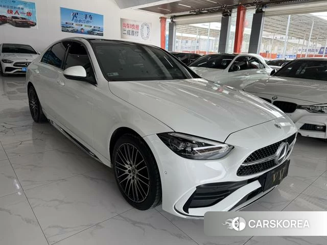 Mercedes-Benz Class C 2023 Белый из Китая