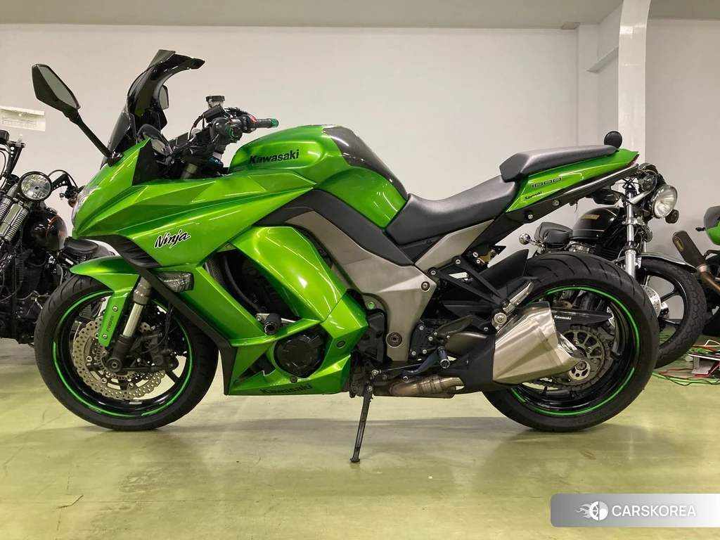 Проданный Kawasaki NINJA 1000 ABS 2011 из Японии, фото 2