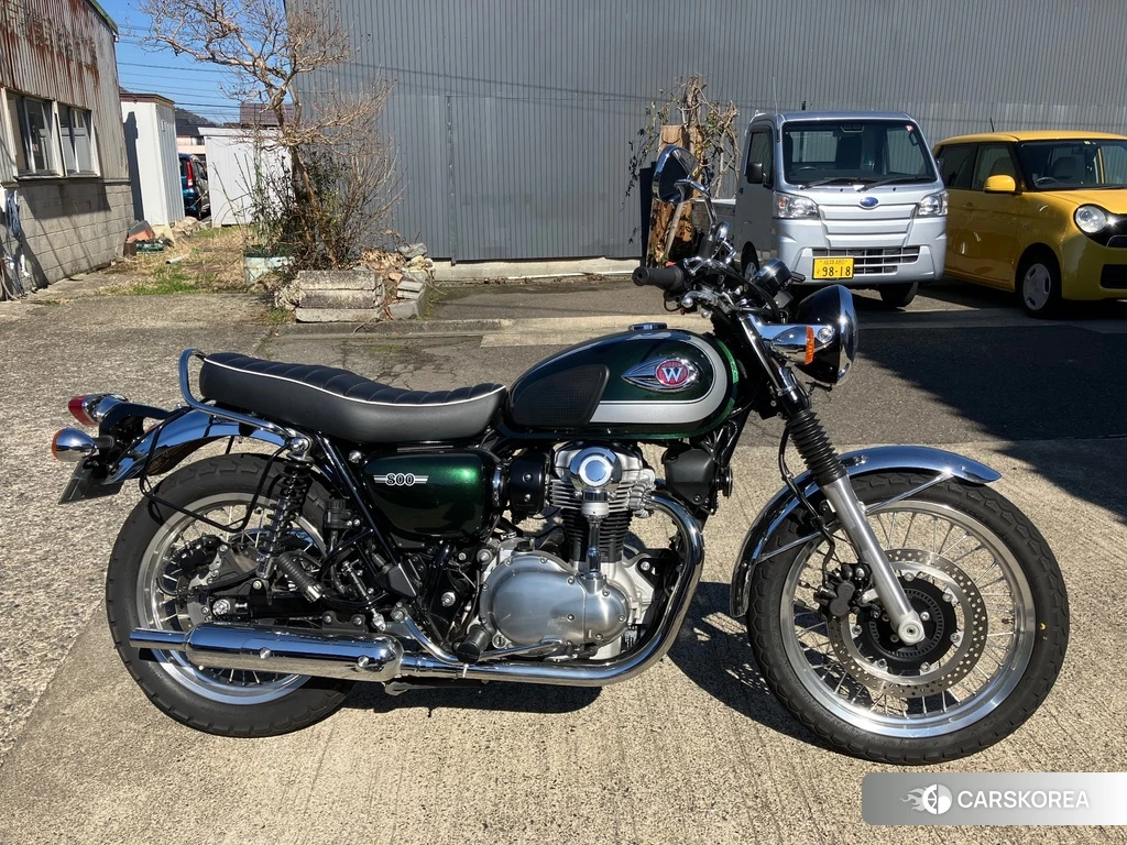 Проданный Kawasaki W800 2020 из Японии