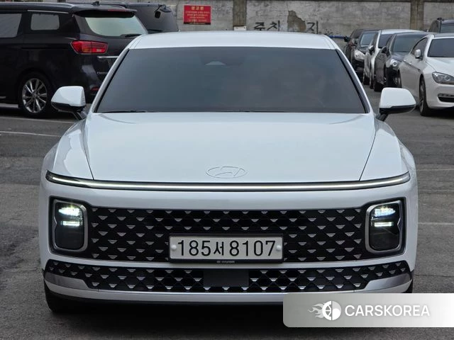 Hyundai Grandeur (GN7) 2023 Белый из Кореи
