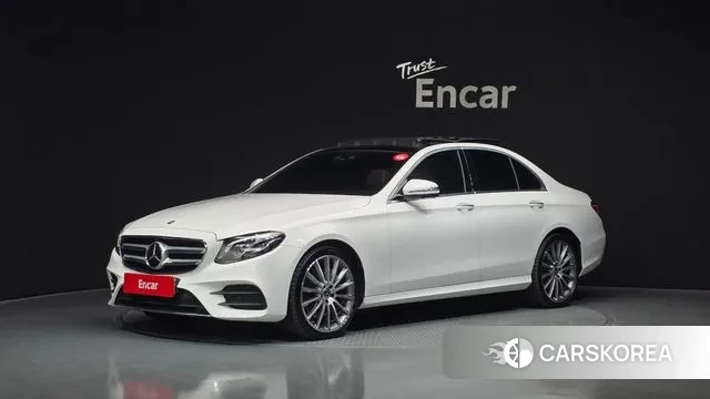 Mercedes-Benz E-Class W213 2020 Белый из Кореи