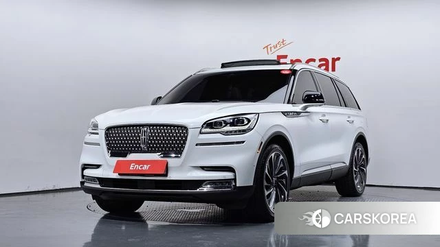 Lincoln Aviator 2nd generation 2021 Белый из Кореи