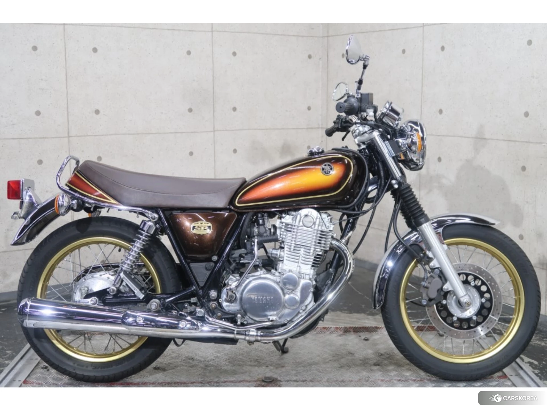 Yamaha SR 400 2019 из Японии, фото 2