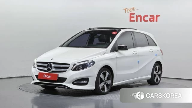 Mercedes-Benz B-Class W246 2018 Белый из Кореи