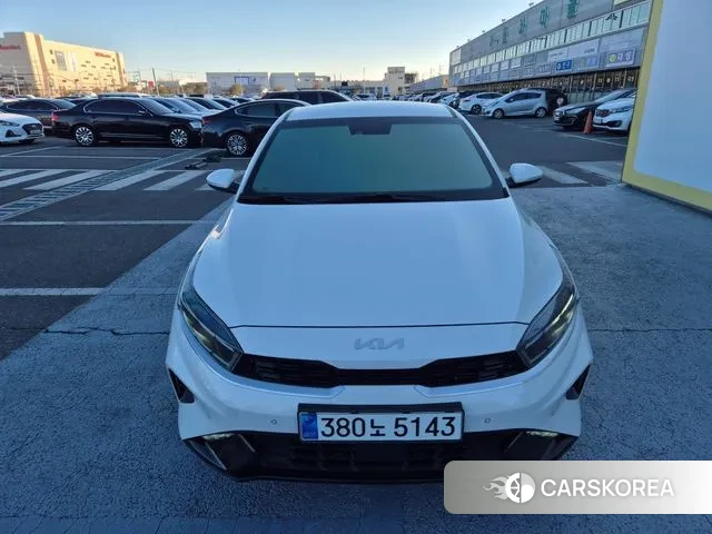 Kia The New K3 2nd generation 2024 Белый из Кореи