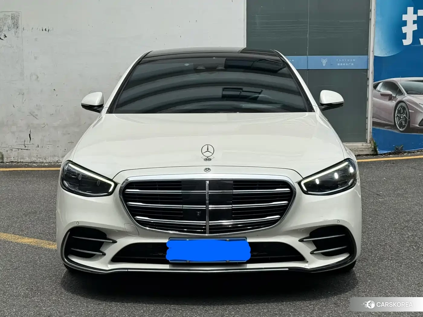 Mercedes-Benz S-Class 2023 Белый из Китая