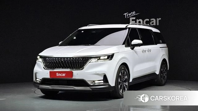 Kia Carnival 4th generation 2023 Белый из Кореи