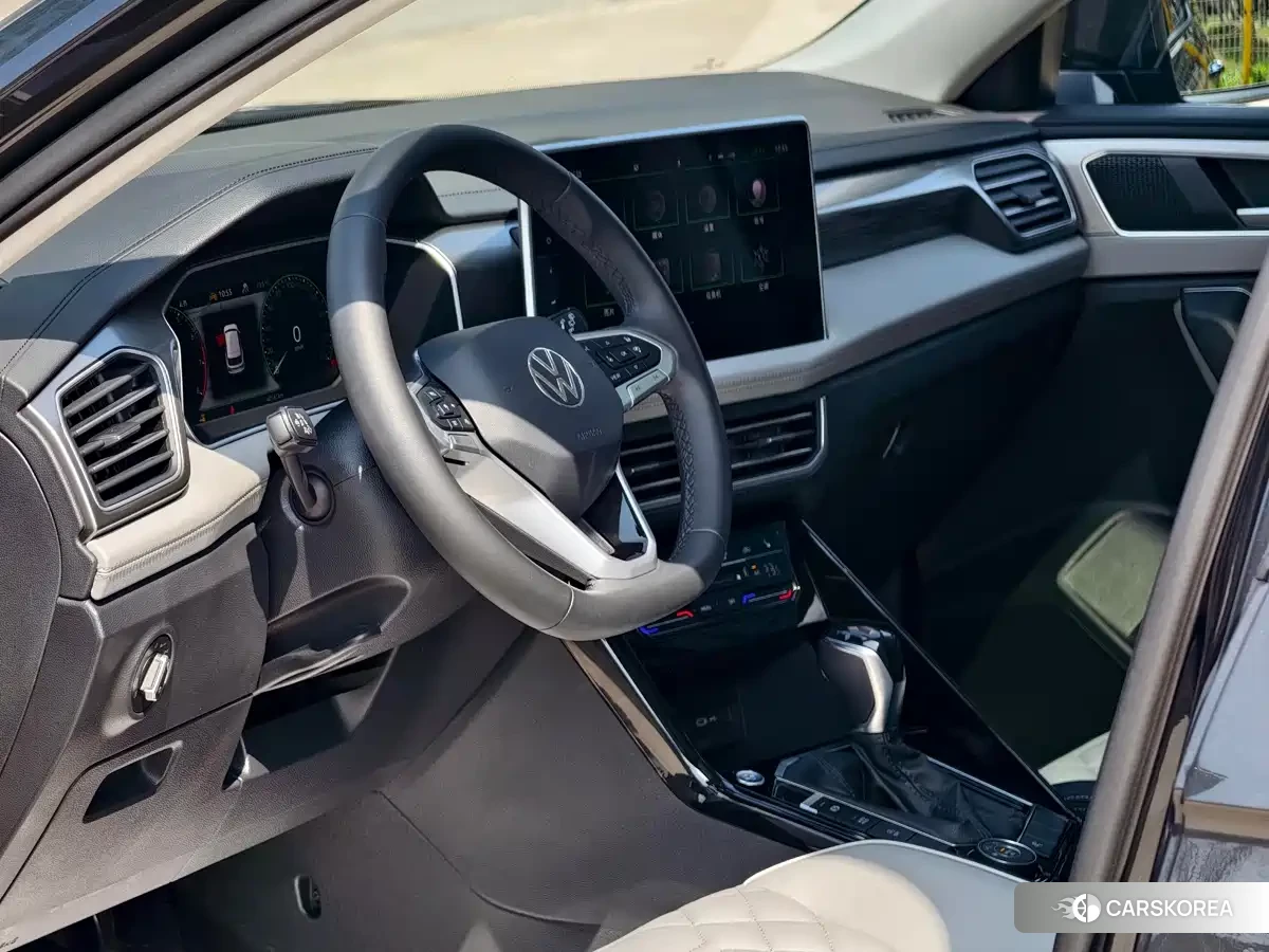 Volkswagen Tayron 2023 Черный из Китая