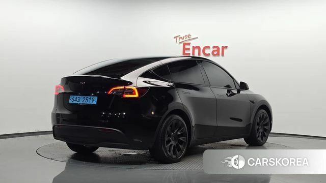 Tesla Model Y 2024 Черный из Кореи