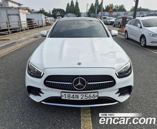 Mercedes-Benz E-Class W213 2020 Белый из Кореи