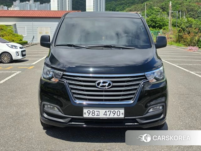 Hyundai The New Grand Starex 2020 Черный из Кореи