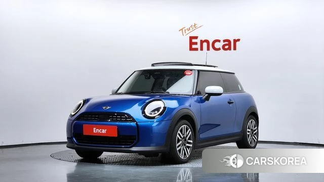 Mini Cooper C 4th generation 2025 Синий из Кореи