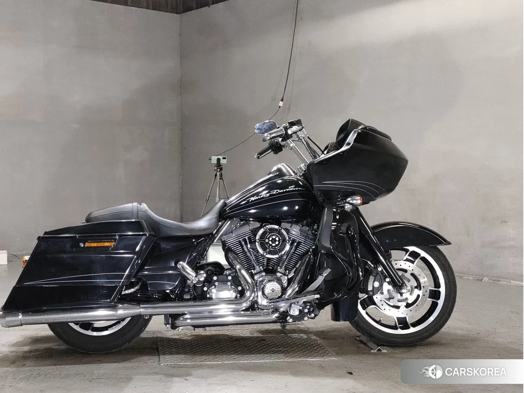 Проданный Harley-Davidson Road Glide FLTRX1690 2012 из Японии