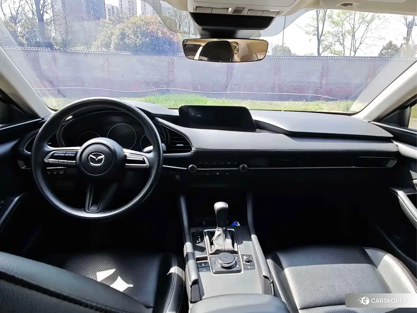 Mazda 3 2021 Белый из Китая