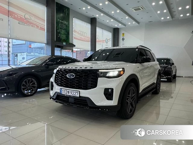 Ford Explorer 6th Generation 2025 Белый из Кореи