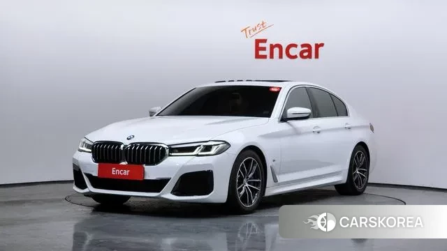 BMW 5 Series (G30) 2023 Белый из Кореи