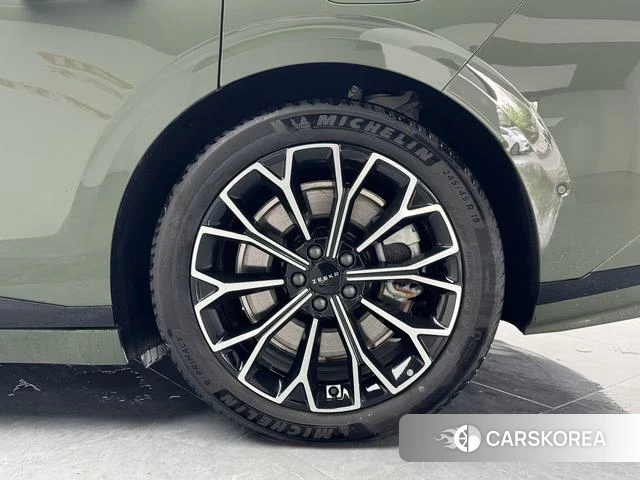 Extremely krypton ZEEKR 007GT 2025 Зеленый из Китая