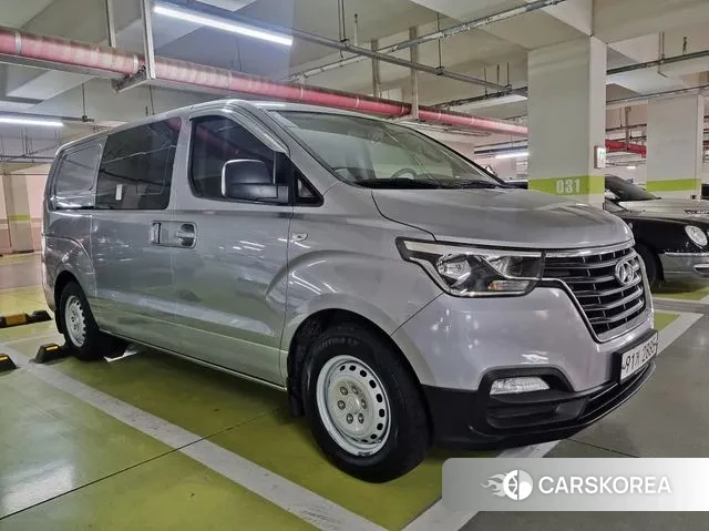 Hyundai The New Grand Starex 2020 Серебряный из Кореи