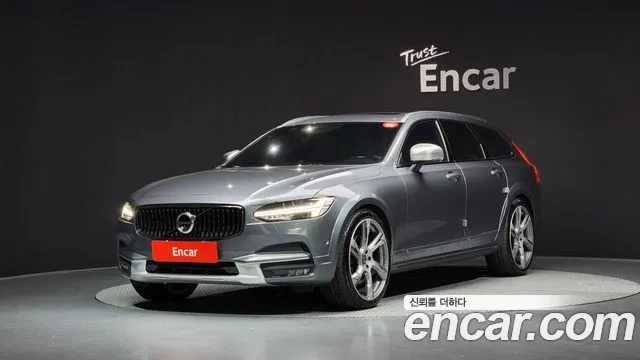 Volvo V90 Cross-Country 2018 Серый из Кореи