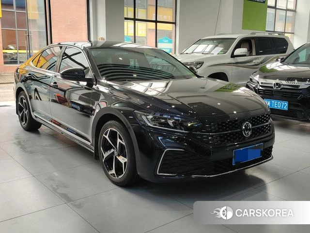 Volkswagen Passat 2024 Черный из Китая