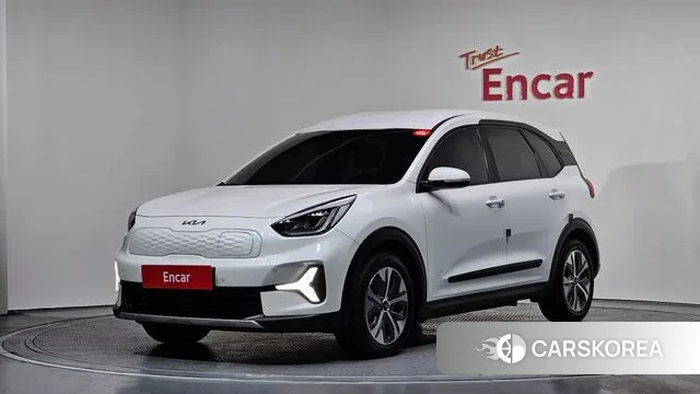 Kia Niro Plus 2022 Белый из Кореи