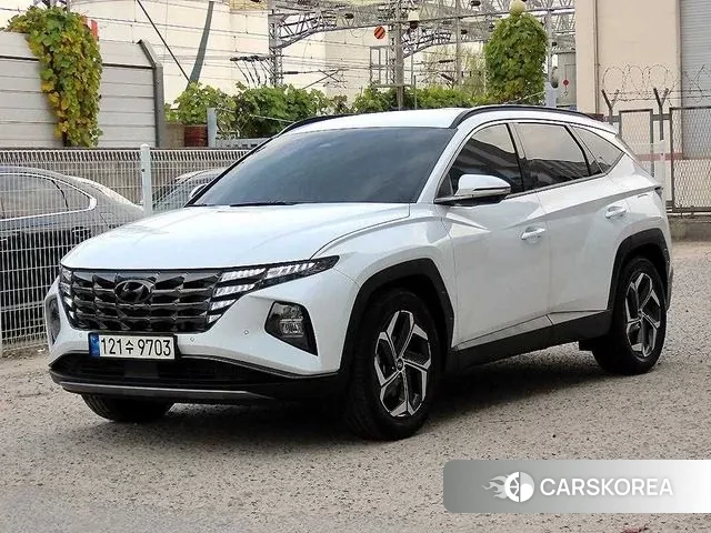 Hyundai Tucson (NX4) 2022 Белый из Кореи