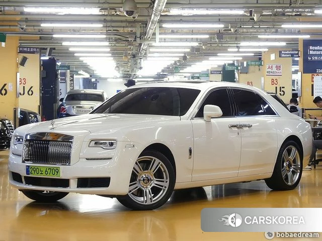 Rolls-Royce Ghost 2018 Белый из Кореи