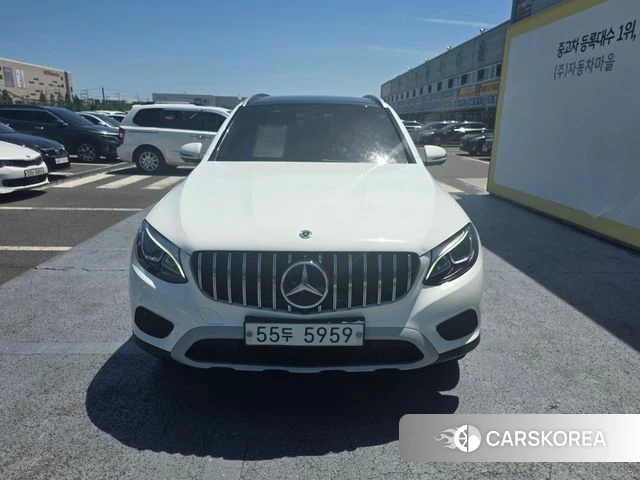 Mercedes-Benz GLC-Class X253 2018 Белый из Кореи