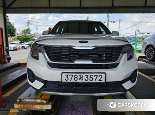 Kia Seltos 2020 Белый из Кореи