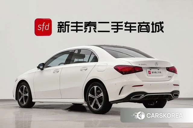 Mercedes-Benz Class A 2024 Белый из Китая