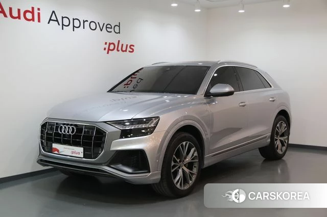 Audi Q8 (4M) 2021 Серебряный из Кореи
