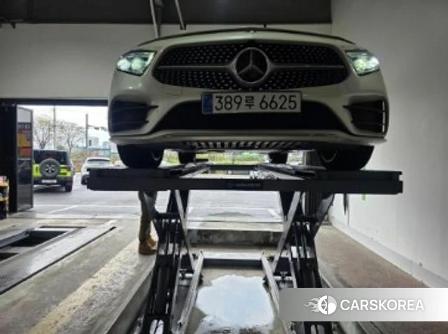 Mercedes-Benz CLS-Class C257 2018 Белый из Кореи