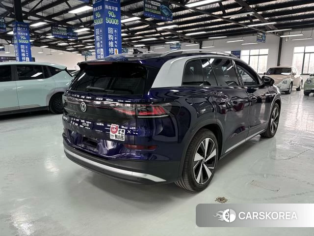 Volkswagen ID.6 X 2022 Синий из Китая
