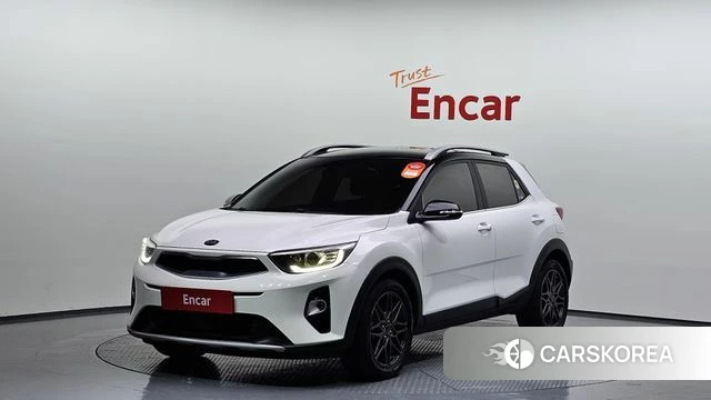 Kia Stonic 2019 Белый двухцветный из Кореи